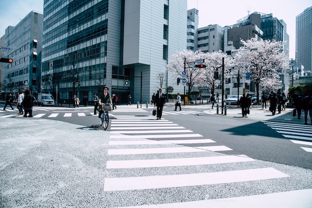 渭南为何勤工俭学对在日本的留学生的职业生涯至关重要？